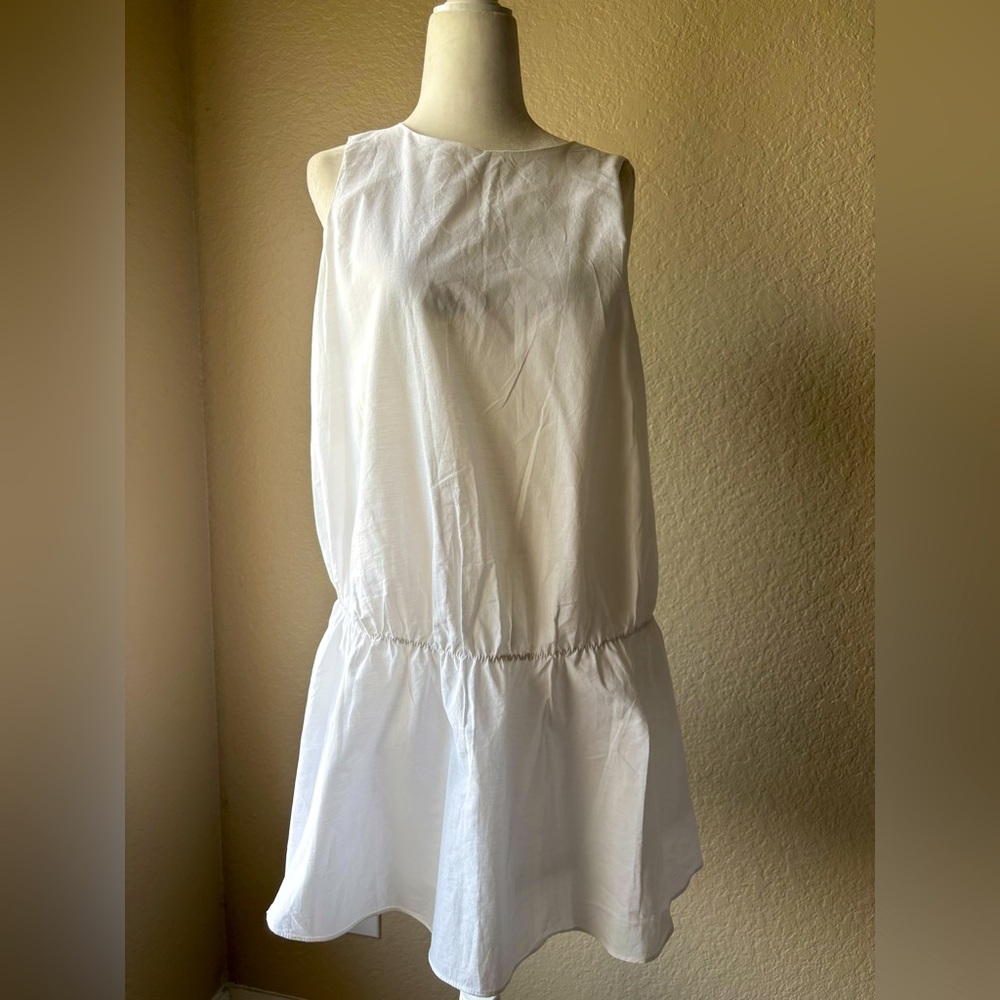 ZARA TRAFALUC Elegant White Sleeveless Dress. SZ-S. new with tags